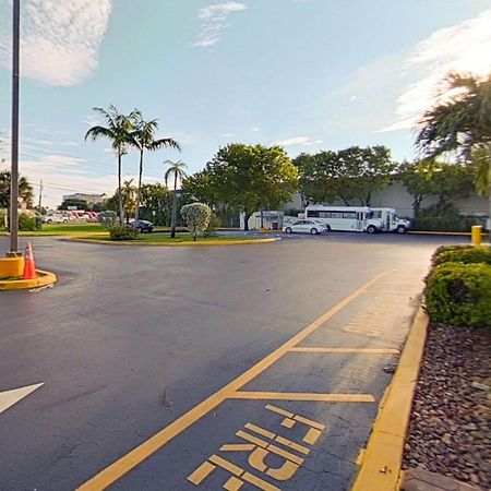 Rodeway Inn & Suites Fort Lauderdale Airport & Cruise Port Dania Beach Kültér fotó