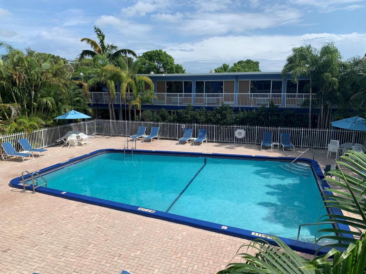 Rodeway Inn & Suites Fort Lauderdale Airport & Cruise Port Dania Beach Kültér fotó