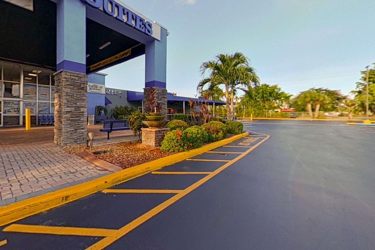 Rodeway Inn & Suites Fort Lauderdale Airport & Cruise Port Dania Beach Kültér fotó