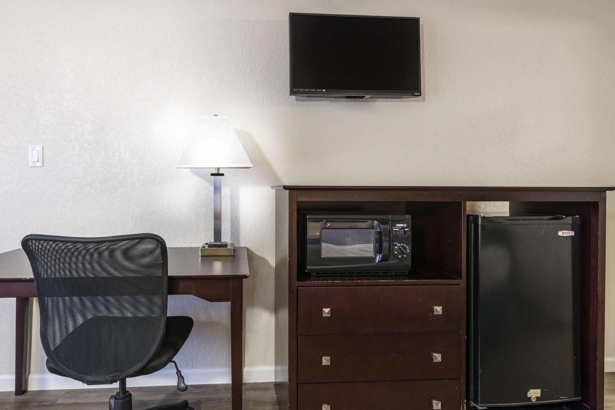 Rodeway Inn & Suites Fort Lauderdale Airport & Cruise Port Dania Beach Kültér fotó